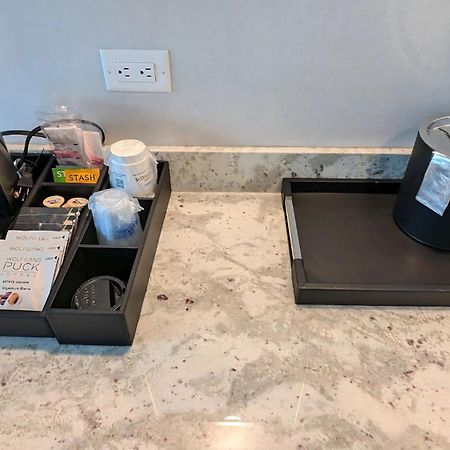 Best Western Premier Hotel At Fisher'S Landing Βανκούβερ Εξωτερικό φωτογραφία