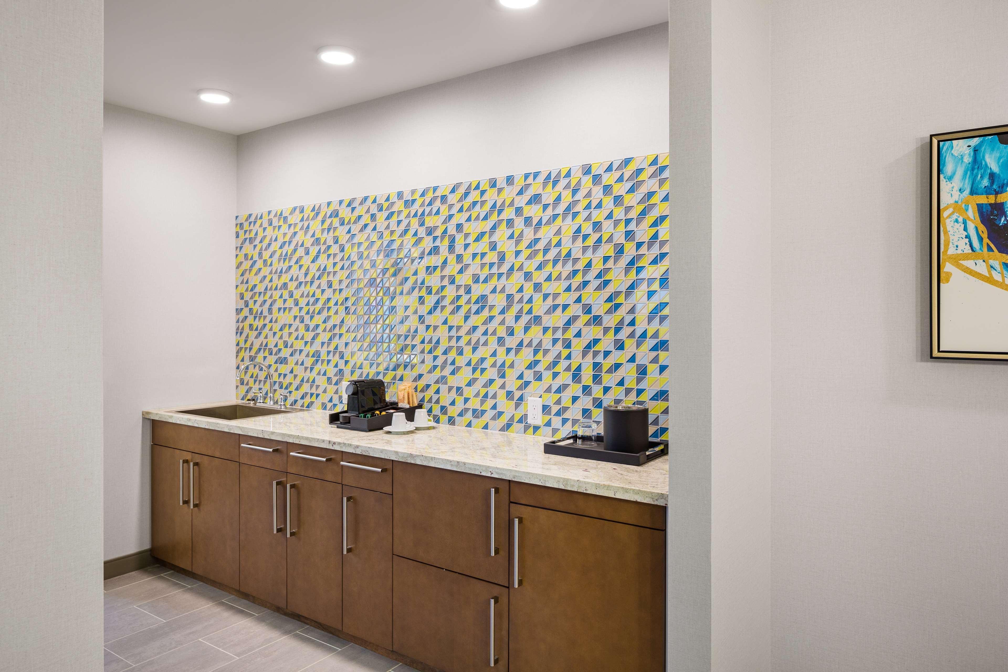 Best Western Premier Hotel At Fisher'S Landing Βανκούβερ Εξωτερικό φωτογραφία