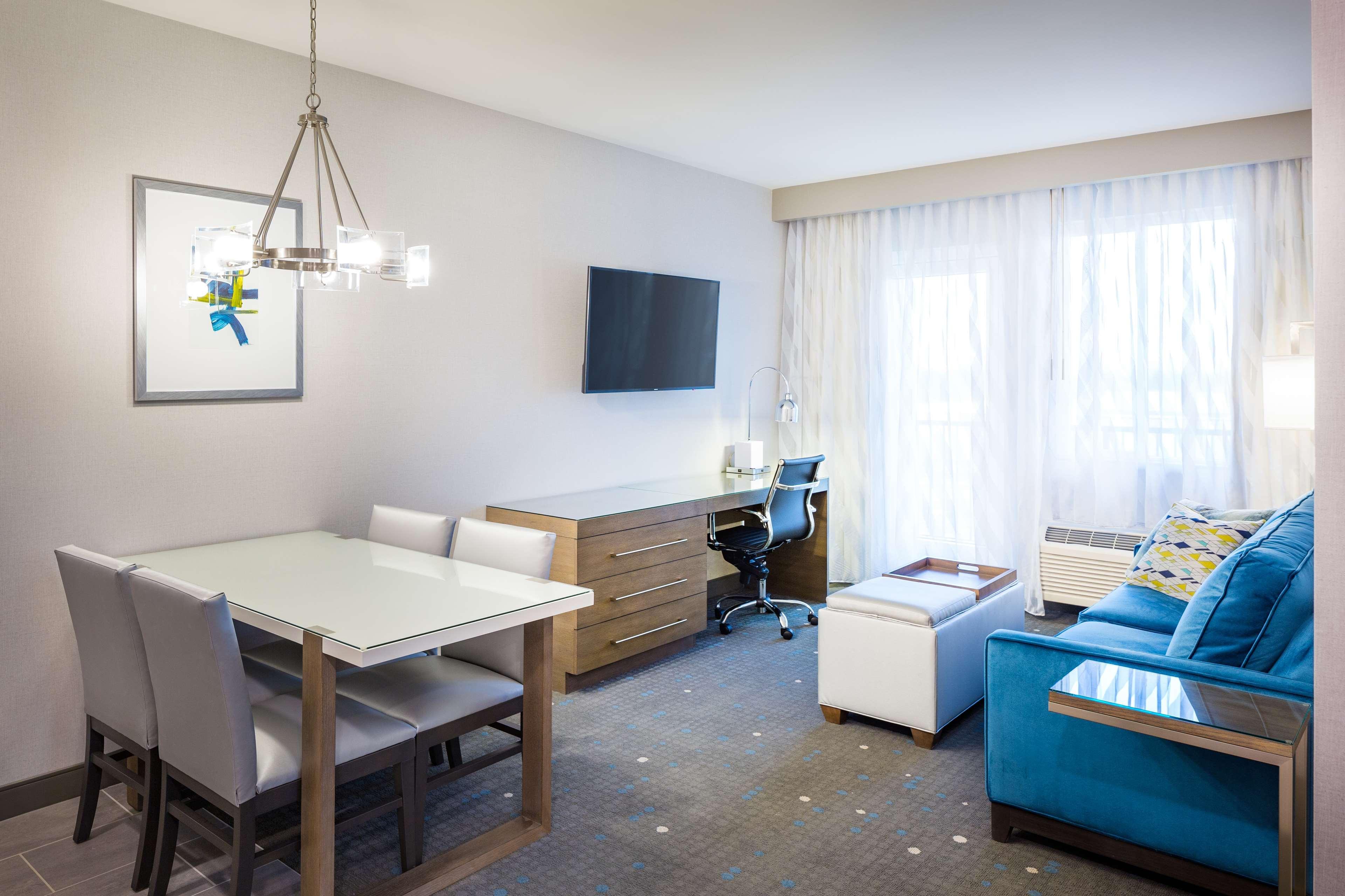 Best Western Premier Hotel At Fisher'S Landing Βανκούβερ Εξωτερικό φωτογραφία